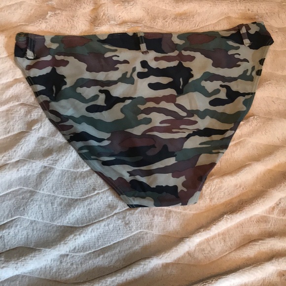 ⬛️💚swimsuit💚⬛️ - Picture 4 of 7